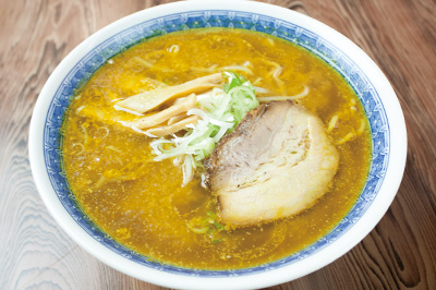 とまこまいカレーラーメン振興局 カレーラーメンで苫小牧を盛り上げよう！